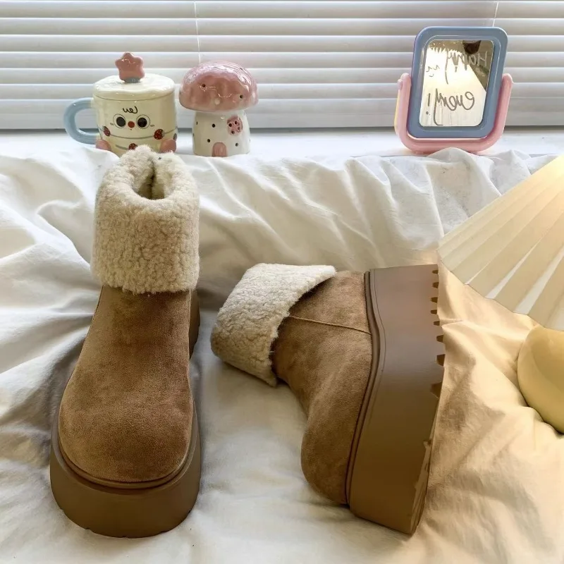 

Модные женские зимние ботинки на северо-востоке, новинка 2023 года, зимняя бархатная теплая хлопковая обувь с подошвой из бисквита, ботильоны