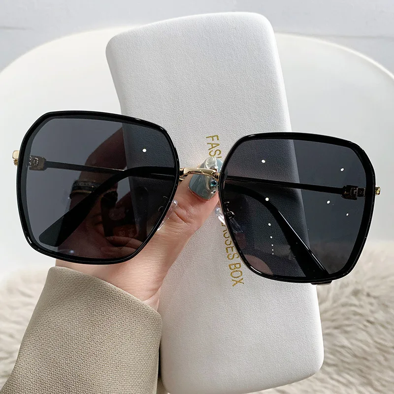 New Women's Polarized Sunglasses UV resistant Driving Glasses Fashionable and Versatile Retro Internet Celebrity Sunglasses for