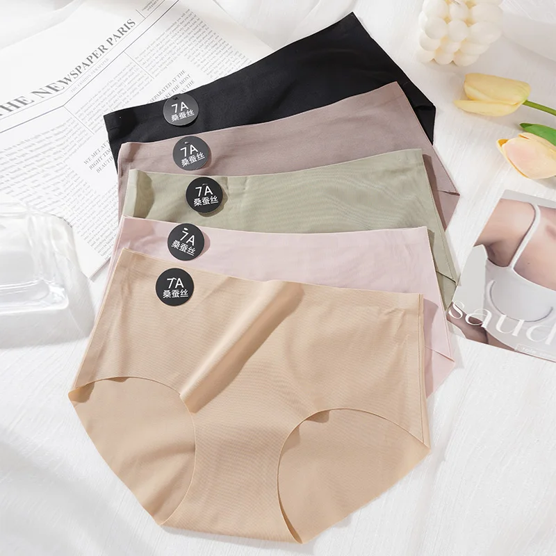 Ice Silk Seamless Underwear Ladies Summer Soft Underpants Ultra-thin Solid Color Women Breathable Briefs Panties