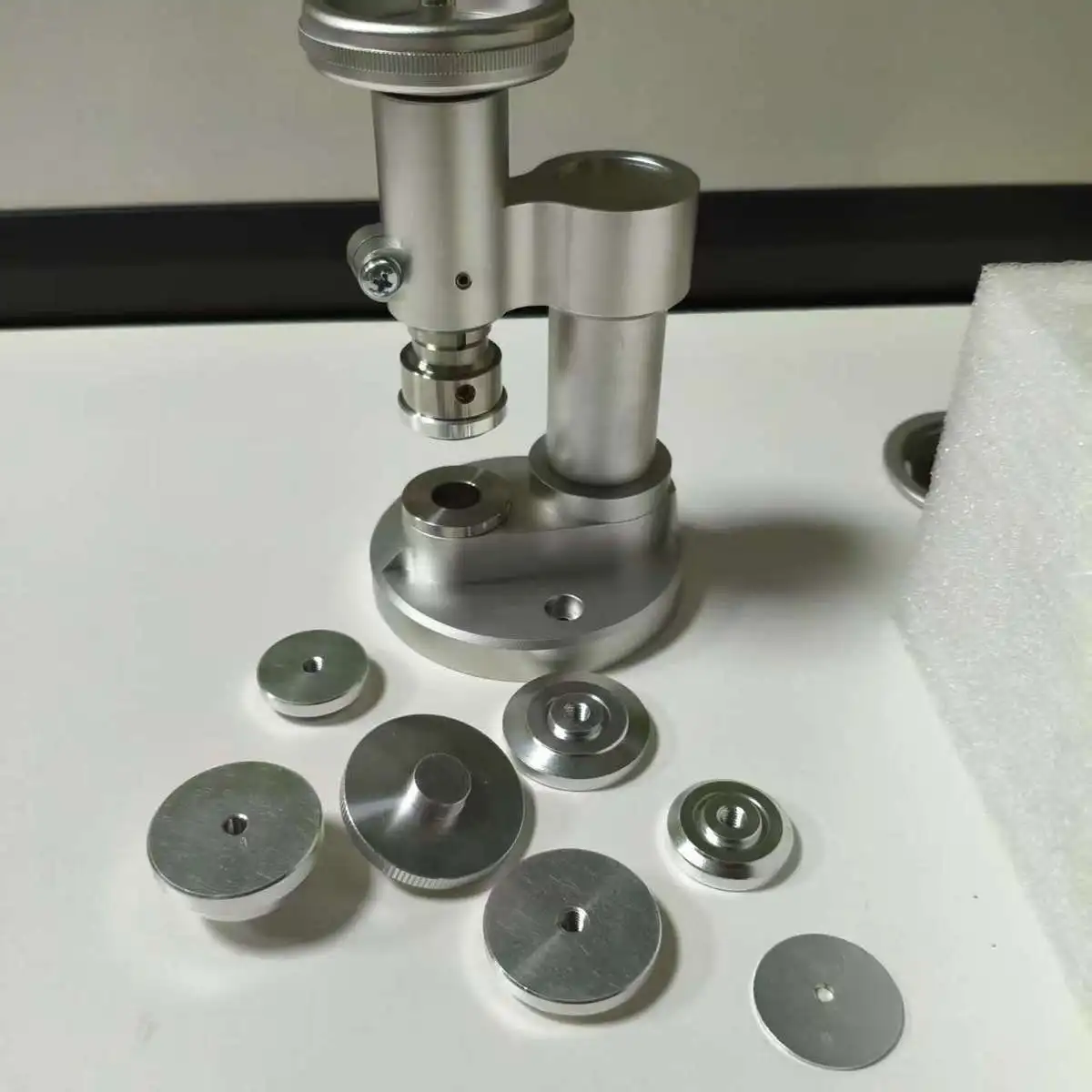 Watch Repair Tool for E25 Watch Capping Machine Screw Press Desktop Watch Bottom Cover Press