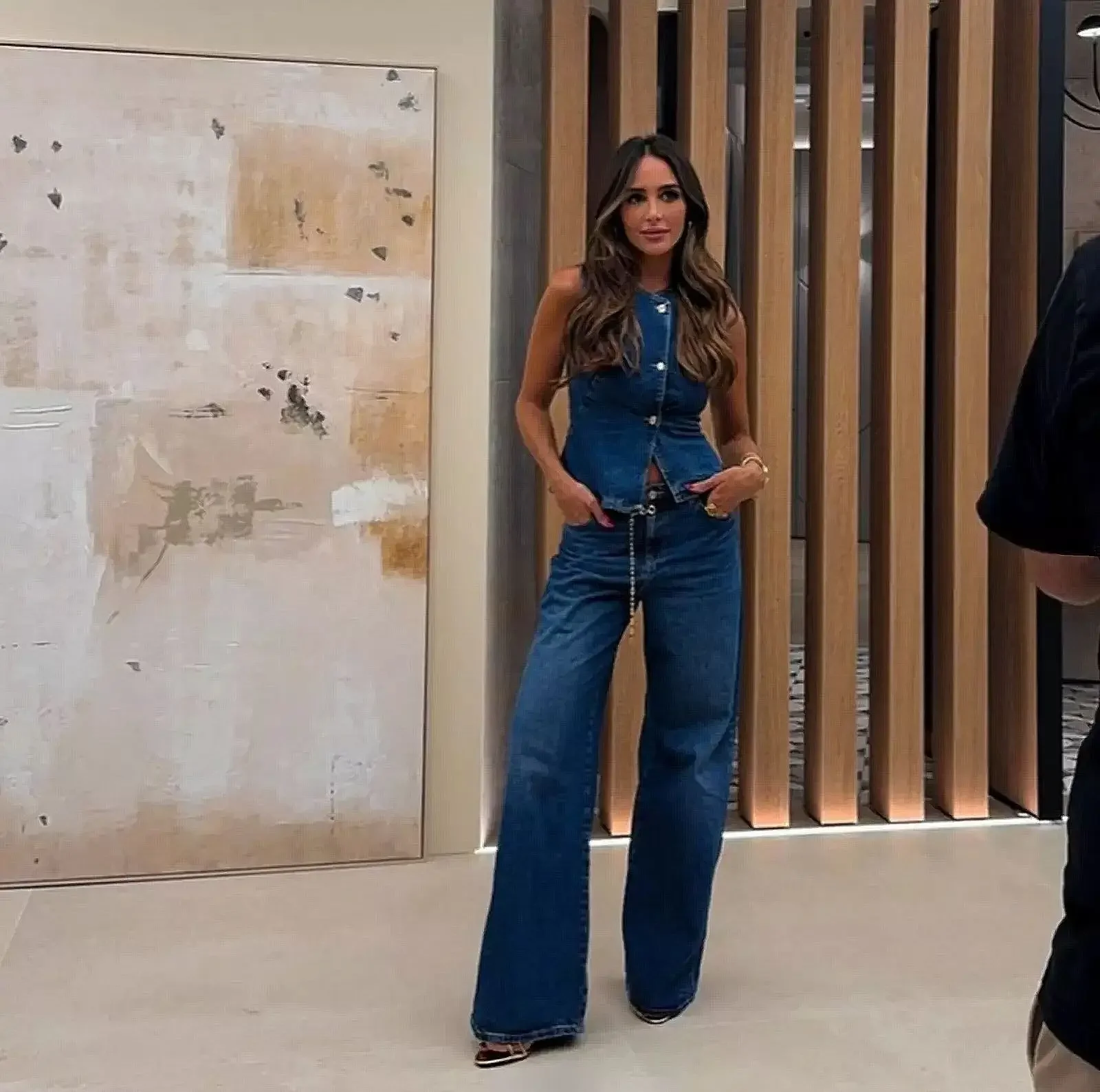 여성 스트릿웨어 데님 베스트 슬리브리스 싱글 브레스티드 디스트레스드 와이드 레그 팬츠 2025 캐주얼 앙상블 2피스 세트