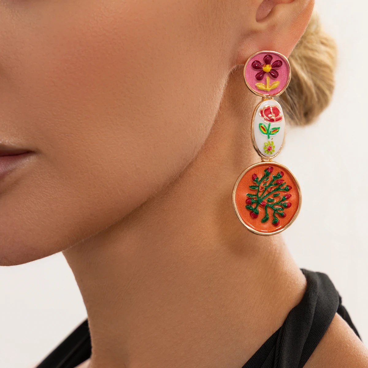 Salircon Luxury Chic Drip Oil Painted Flower Pendant Earrings for Women Exquisite Cute Asymmetric Heart Drop Earrings Jewelry