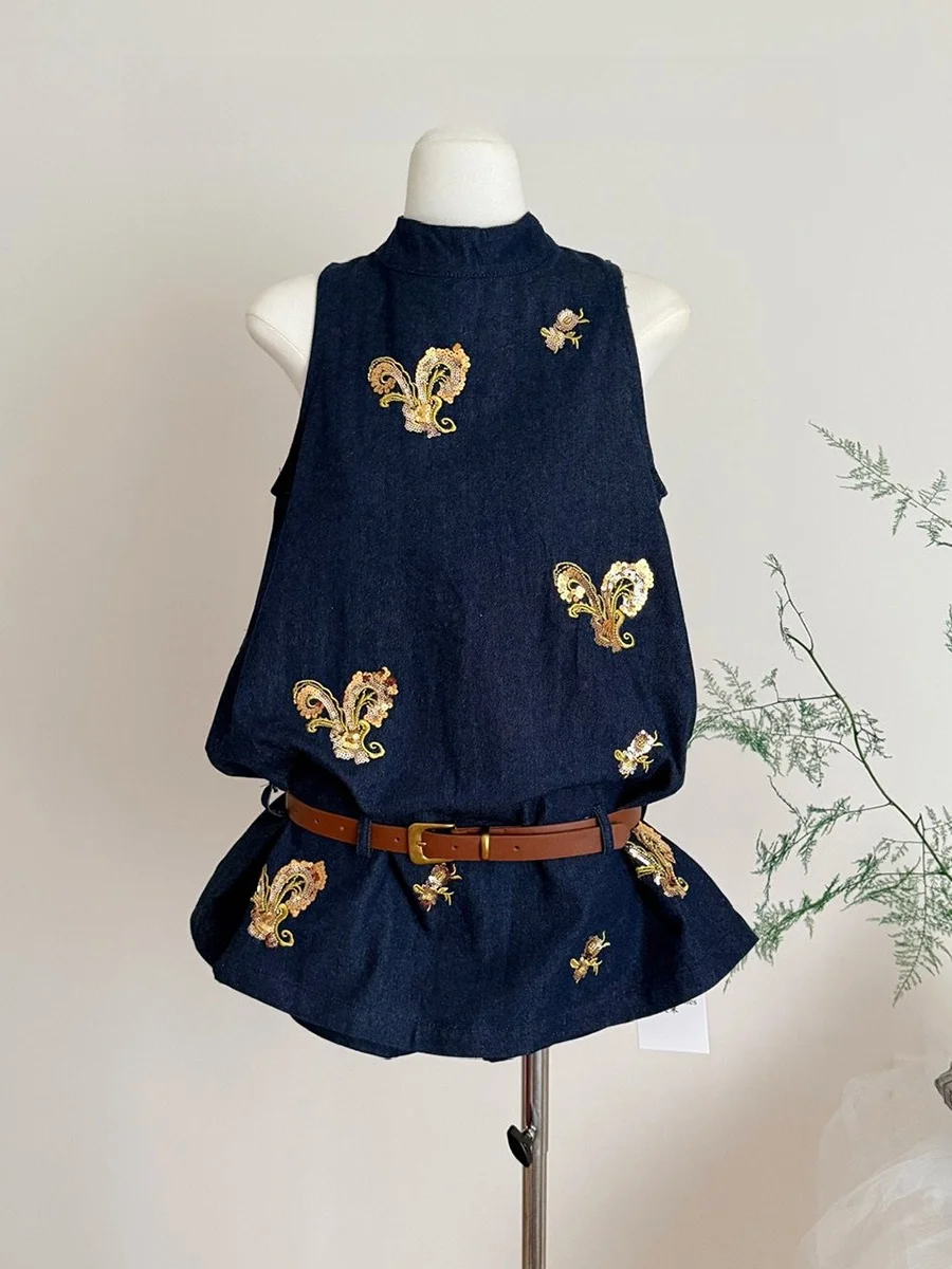 

Luckymann Holiday Style Cotton Embroidered Denim Sleeveless Top for Women Summer New Arrival Chinese Nationalistic Fashion