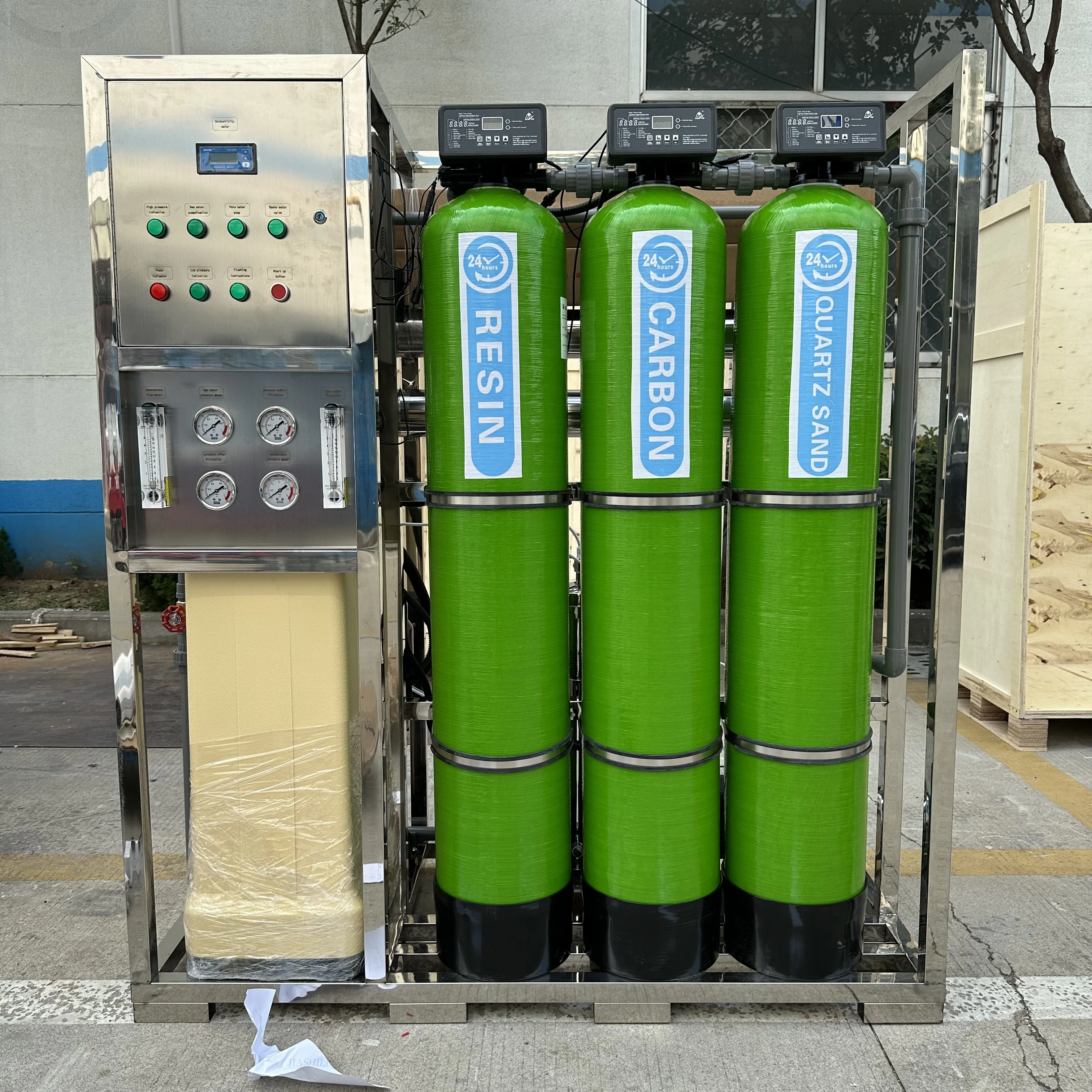 

High Quality 250LPH Reverse Osmosis Water Treatment System 3 Pre-filter Tanks RO Purifier Machine for Well Water Purification