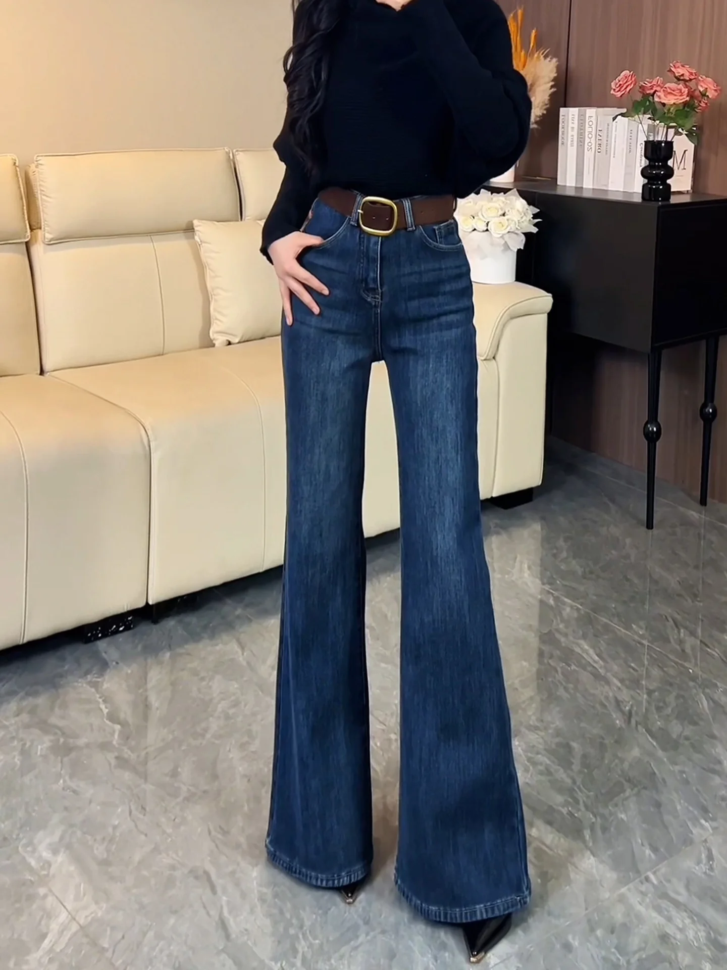 Fleece Lined Slim Fit Straight Leg Micro Flared Jeans Women's Winter New Style Not Tight Leggings Slimming Drapey Floor Lengt...