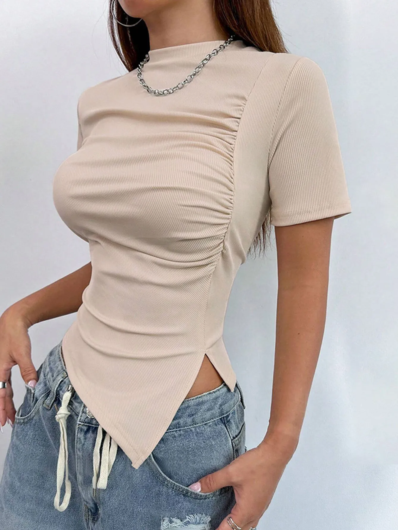 Mock Neck Crop Top Slim Fit Private Celebrity Style with Sweet Sexy Daily Date Beach Summer Short Sleeve T Shirt for Women
