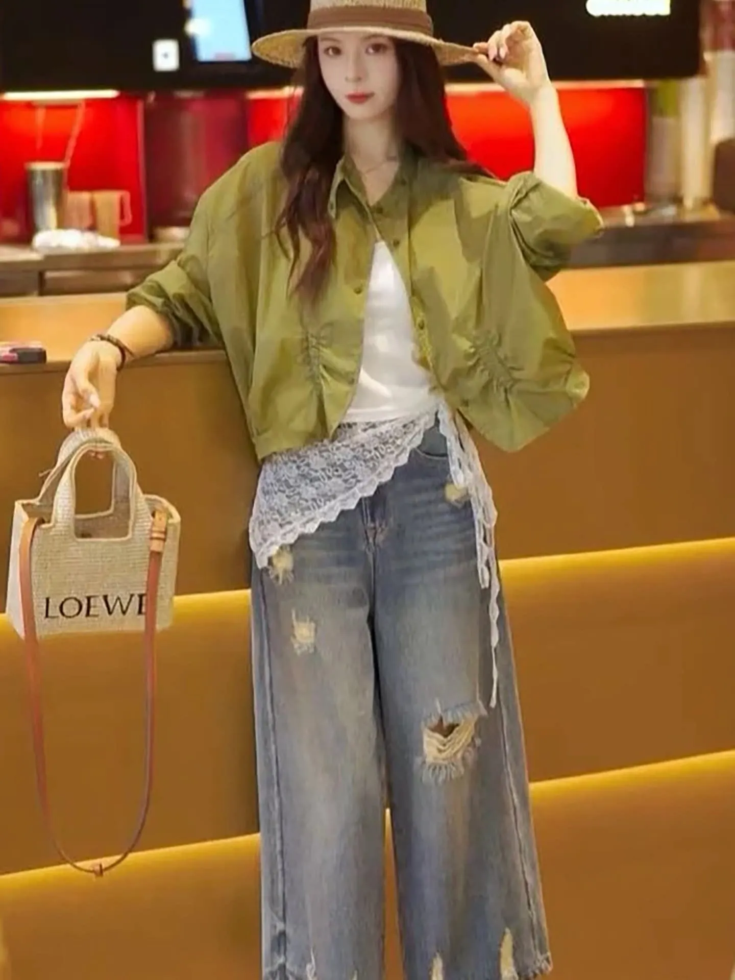 Fashionable Short Thin Sun Protection Jacket Women's Summer New Style 2026 Pleated Beautiful Stylish Top Korean Style Loose Fit
