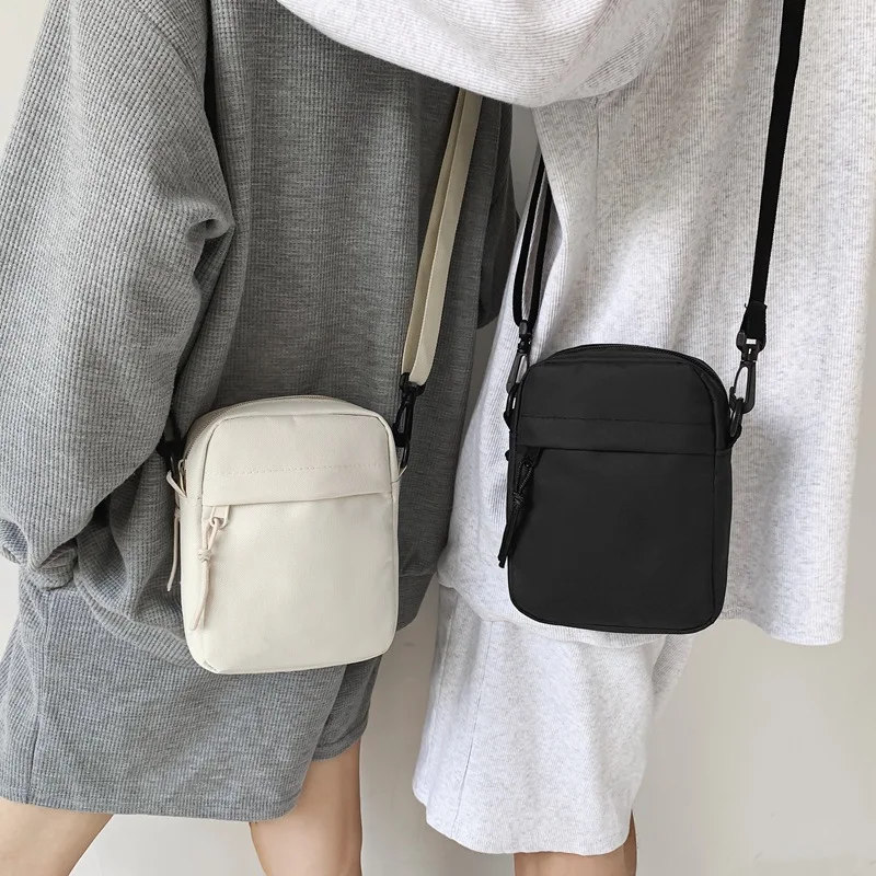 Ultra-Chic Nylon Crossbody Bag for Trendy Couples: Casual, Minimalist, Breathable, Lightweight, Single Shoulder Mobile Pouch