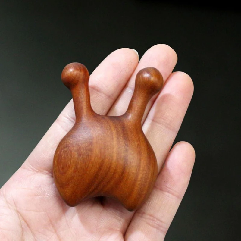 

1Pcs Sandalwood Nose Massager Promote Blood Circulation Trigger Point Therapy Pedicure Gua Sha Board Nose Lifting Tool Massager