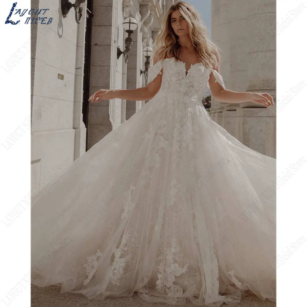 LAYOUT NICEB Appliques Off spalla abiti da sposa 2024 a-line maniche corte abiti da sposa bottone posteriore robe de mariee Custom MadeLAYOUT NICEB Appliques Off spalla abiti da sposa 2024 a-line maniche corte abiti da