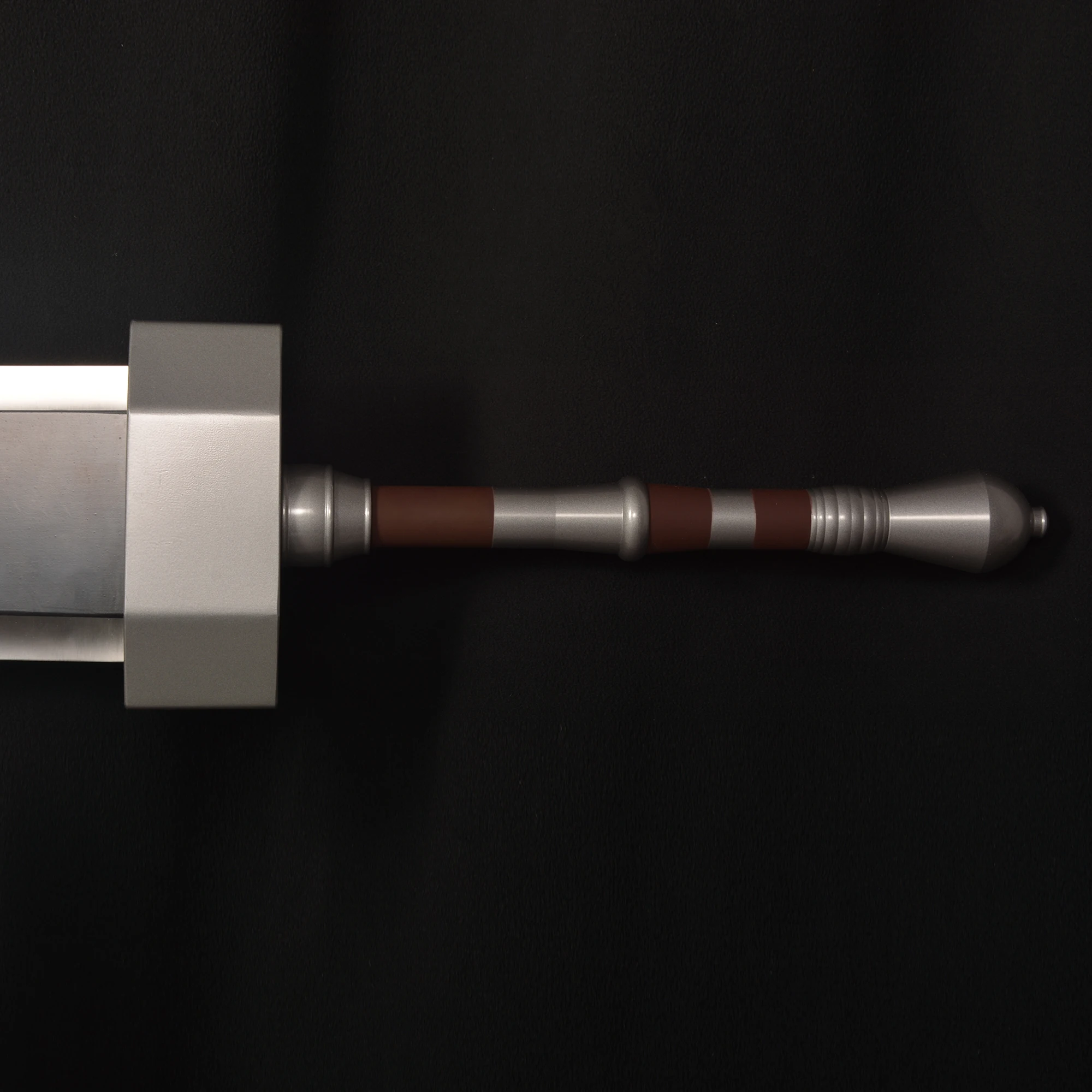 Metal Cosplay 54 inch Giant Sword/From The Game ER Greatsword Metal Cosplay/Long sword/Black sword/Home decoration