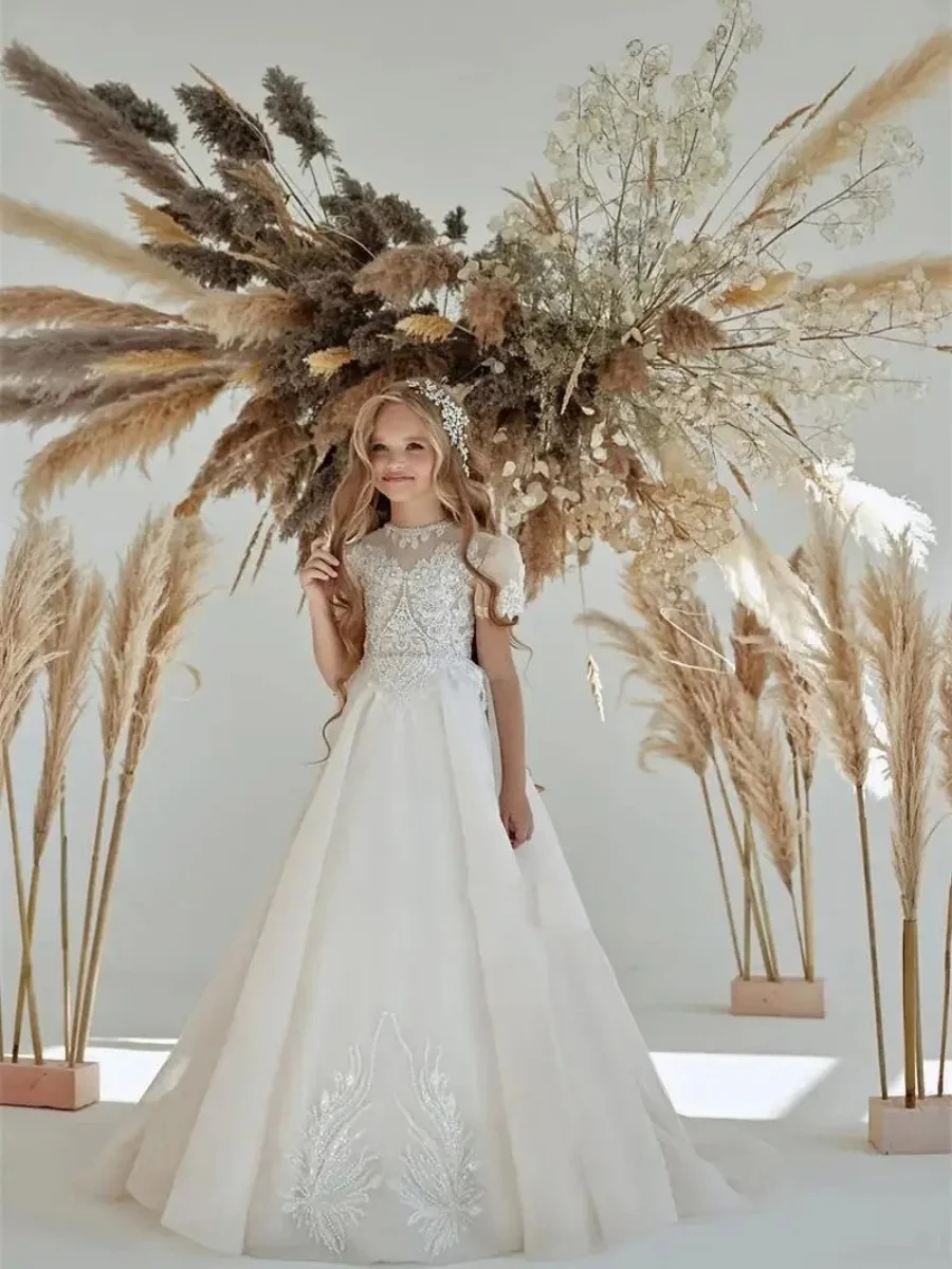 فساتين فتاة الزهور البيضاء المخصصة لحفلات الزفاف مزينة بالدانتيل وأكمام قصيرة وحفلات أعياد ميلاد الطفل الأولى #4