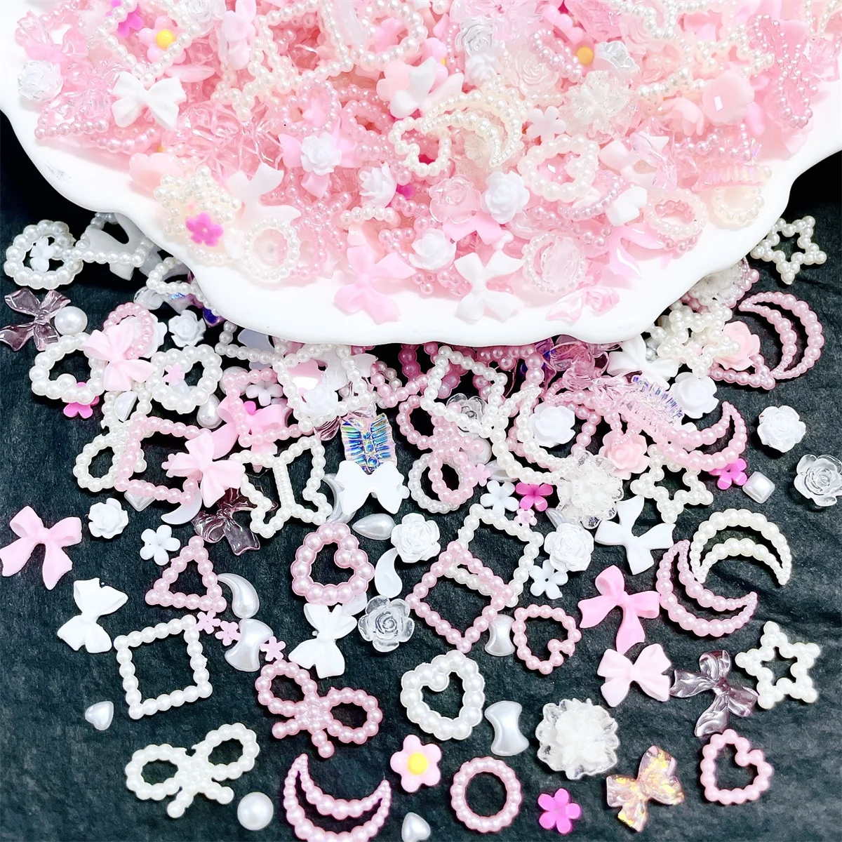 50pcs 3D Kawaii Pink Mixed Ranbom Resin Nail Art Charms Cartoon Pink White Nail Rhinestones Decorations DIY Accessories Supplies