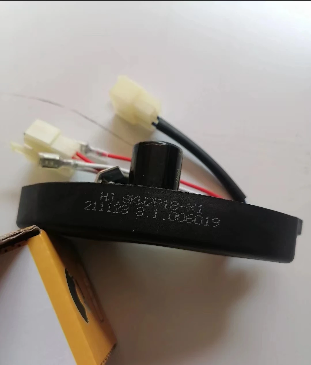 

HJ.8KW2P18-X1 AVR HANJING регулятор напряжения генератора