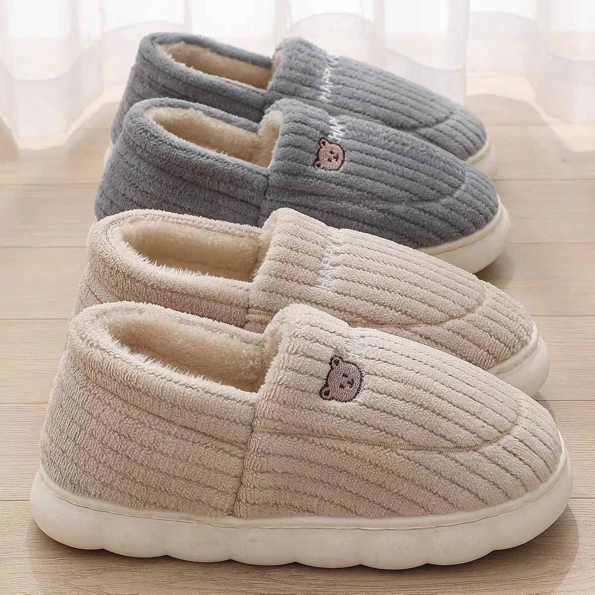 

Winter Women Slippers Cute Cartoon Bear Warm Cotton Shoes Men Plush Flats Indoor Outdoor Comfortable Soft Furry House Slides