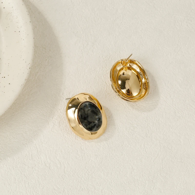 Badu Geometric Oval Stud Earrings For Women Vintage Metal Natural Stone Statement Earrings Fashion Jewelry Gifts