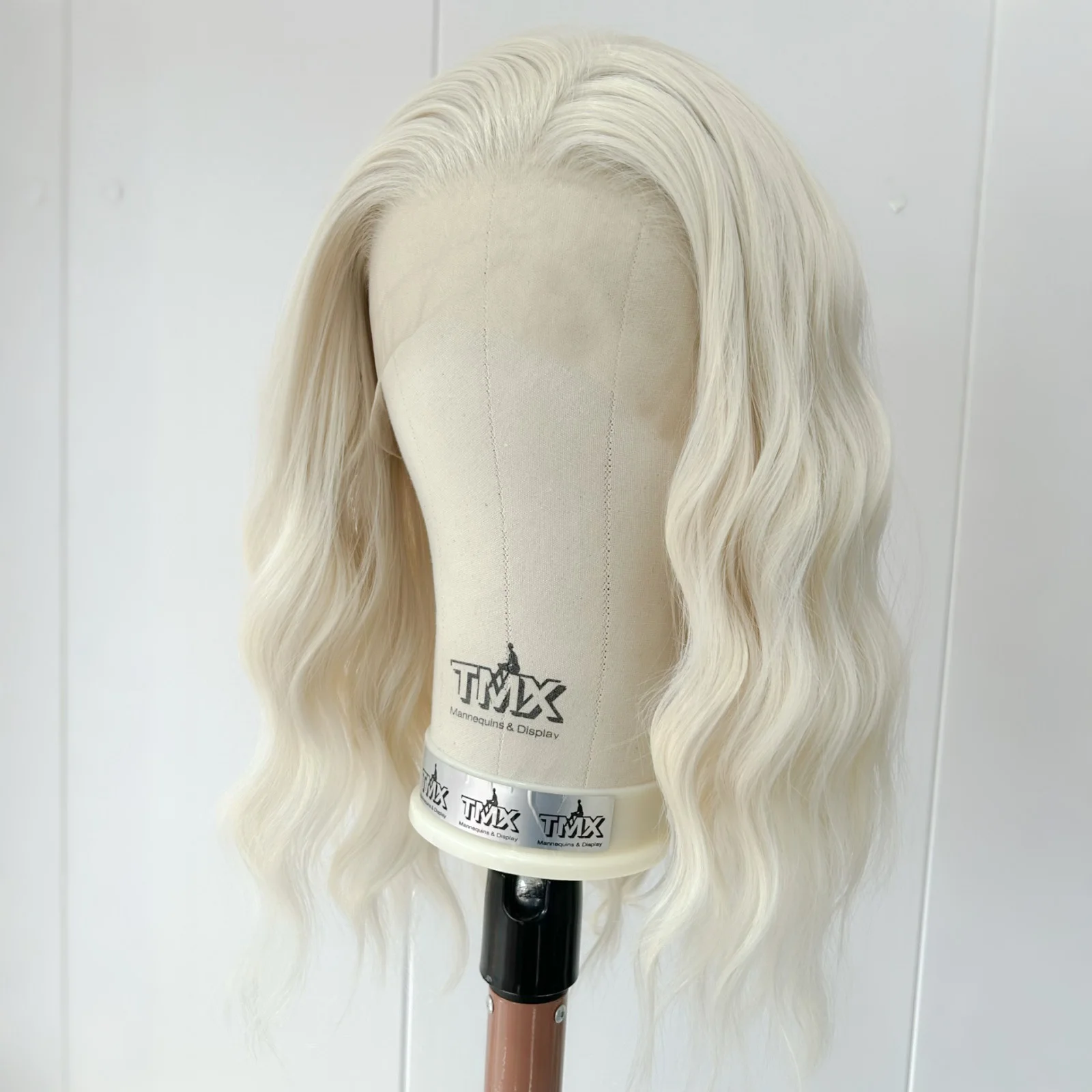 Thumbnail 2 - #49 Middle Part Lace Wigs Deals & Discounts