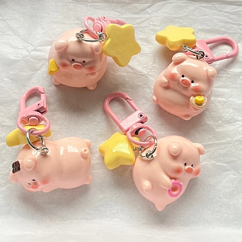 Three Dimensional Pink Pig Keychain Pendant Cute Animals Star Buckle Keychain Cute Little Pig Model Key Ring Children Gifts