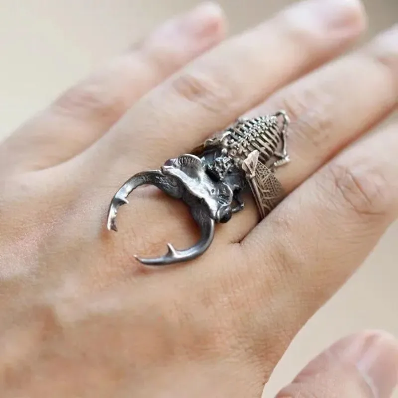 

Stainless steel ring punk puzzle deep mountain shovel armor handmade Kun beetle men's and women's rings Halloween gifts
