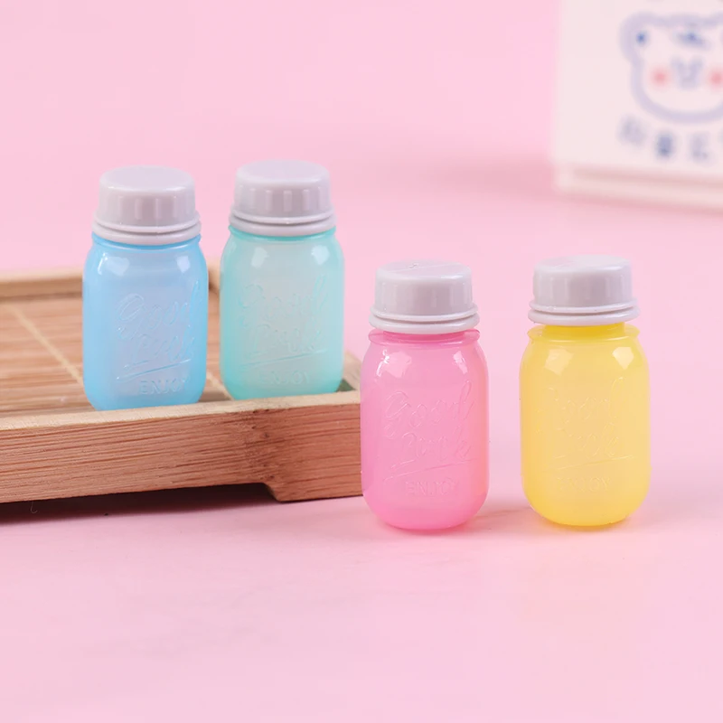 4pcs/set Mini Tomato Ketchup Bottle Portable Small Sauce Container Salad Dressing Container Pantry Containers for Bento Box