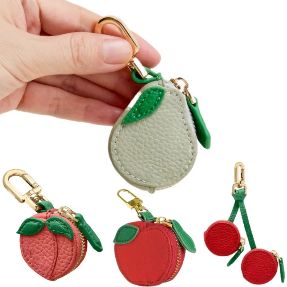 Stylish Mini Fruit Keychain Purse Charming Leather Pear Shaped Wallet Portable Cute Design Keychain Purse Girl Accessories