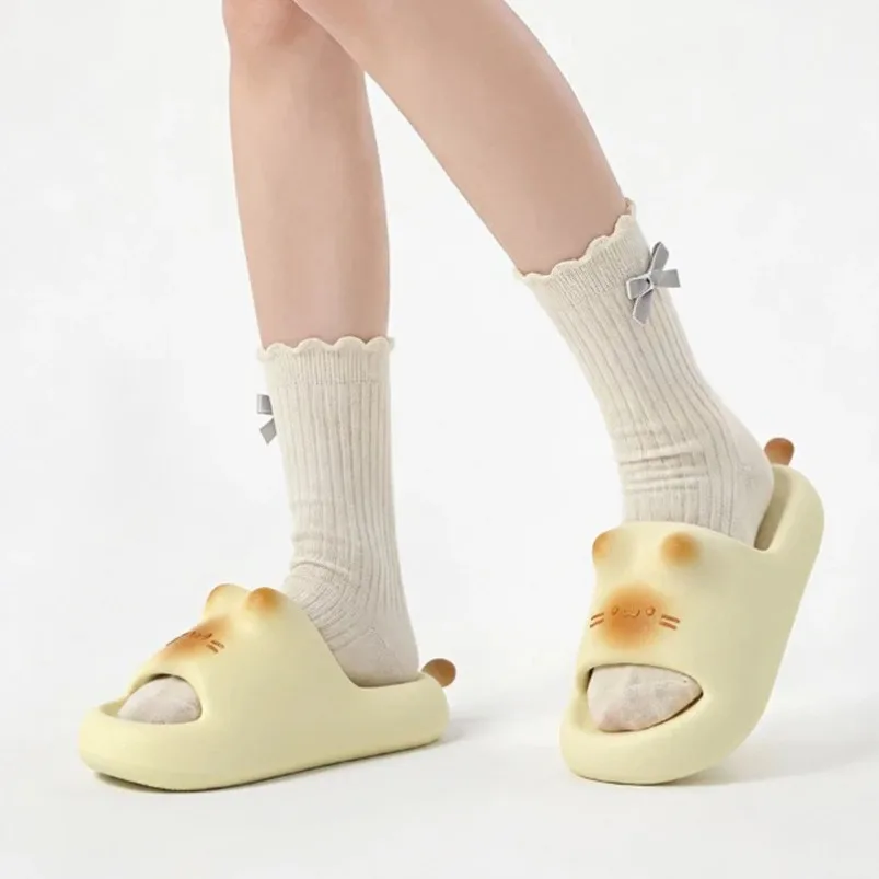 

Женские летние шлепанцы Cloud Slippers с мультяшным кошачьим хвостом, милые, кавайные, нескользящие, для дома и пляжа, забавные