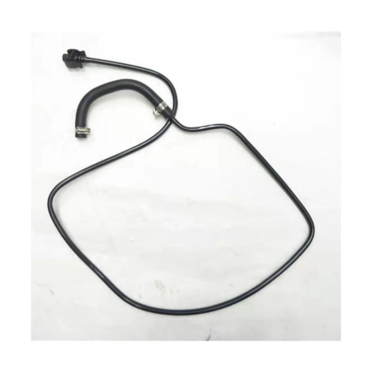 Radiator Water Tank Backwater Hose CN118C012AA for Fiesta Ecosport 1.5T 2013-2017