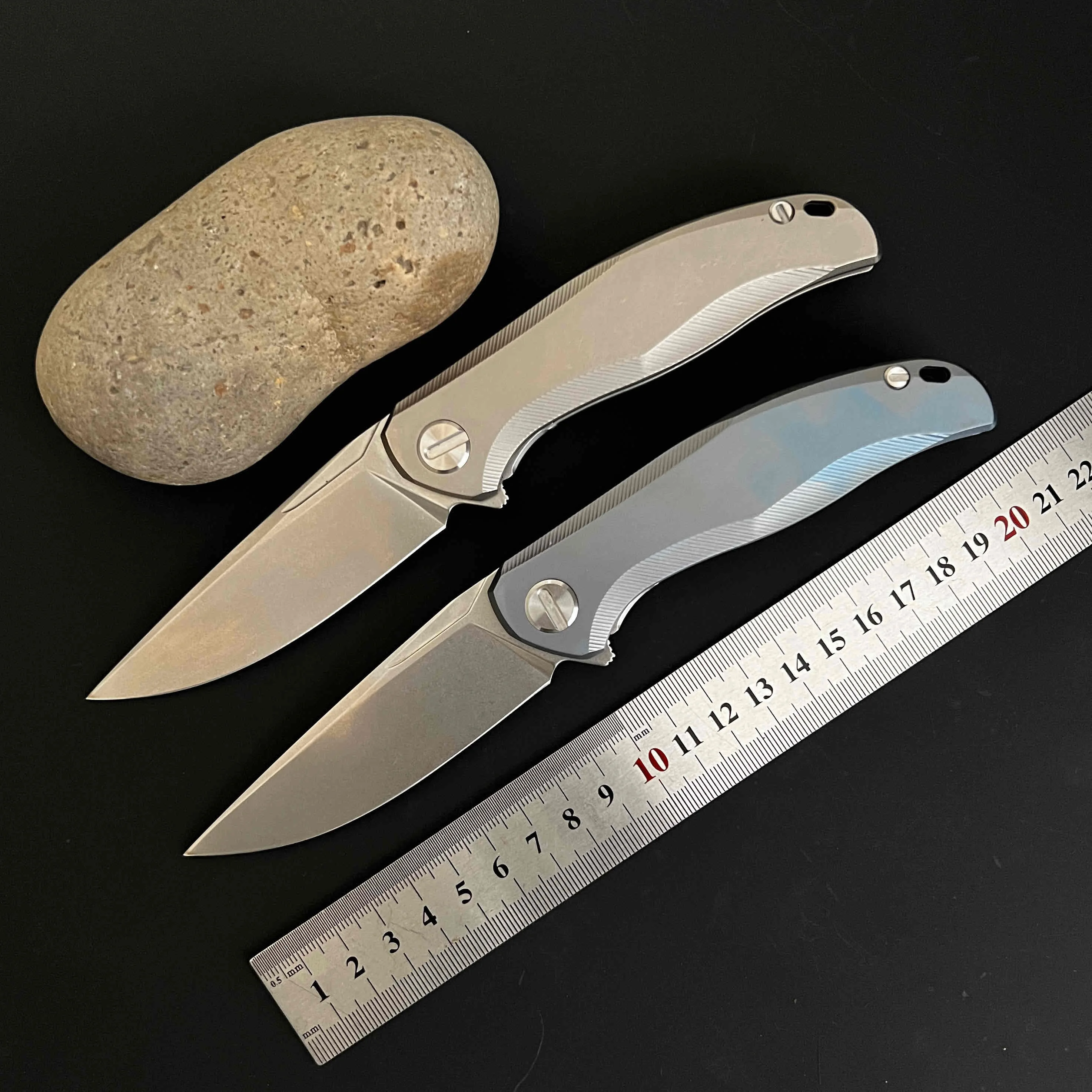 

Bearing flipping auxiliary pocket folding knife M390 blade TC4 titanium alloy handle outdoor tactical knife hunting camping tool