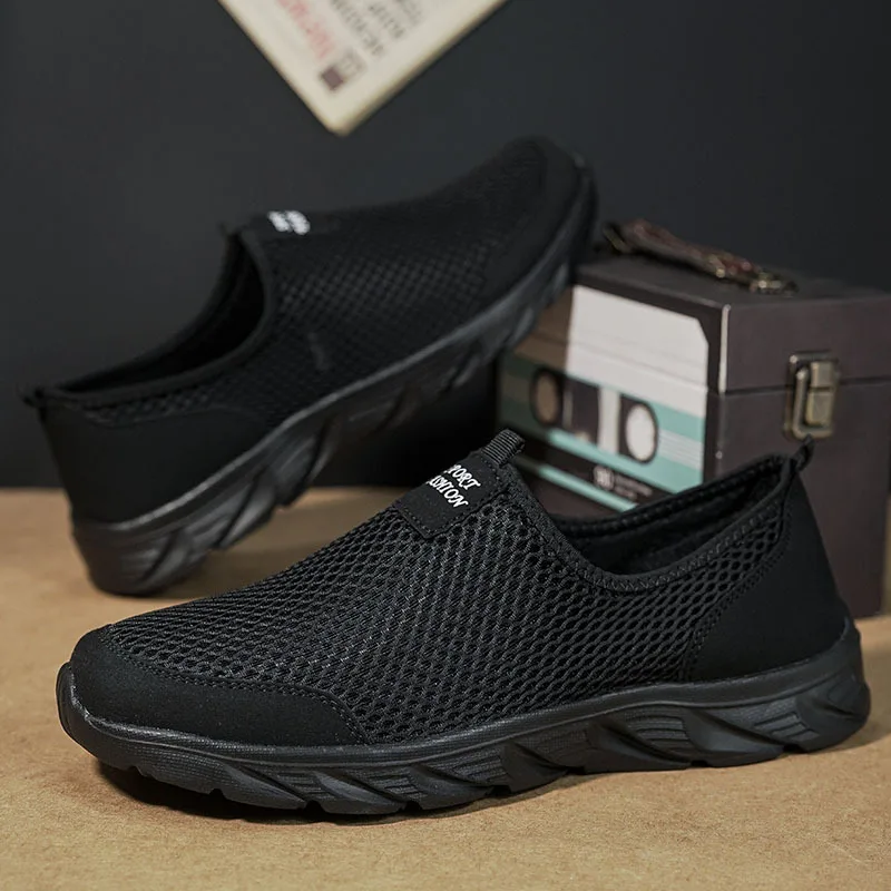

Mid - high quality outdoor slippers, non - slip men's casual shoes, breathable mesh, soft, comfortable flat - bottomed sports sh