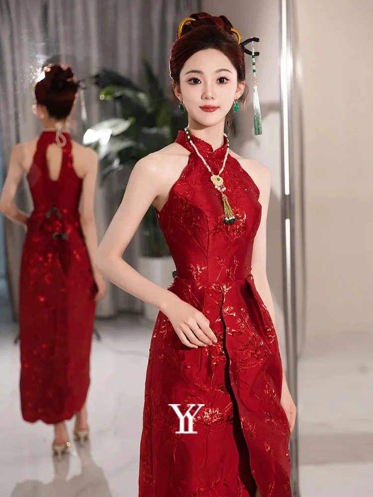 

Вечернее платье Ele Neline красного цвета с длинной юбкой и дизайнерским вырезом на шее для помолвочных вечеринок