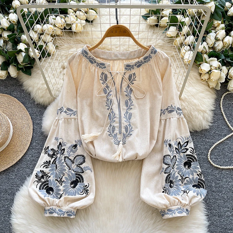 봄 가을 여성을위한 예술적 복고풍 자수 민족 스타일 블라우스 루즈 캐주얼 랜턴 슬리브 레이스 업 탑 트렌디 D79