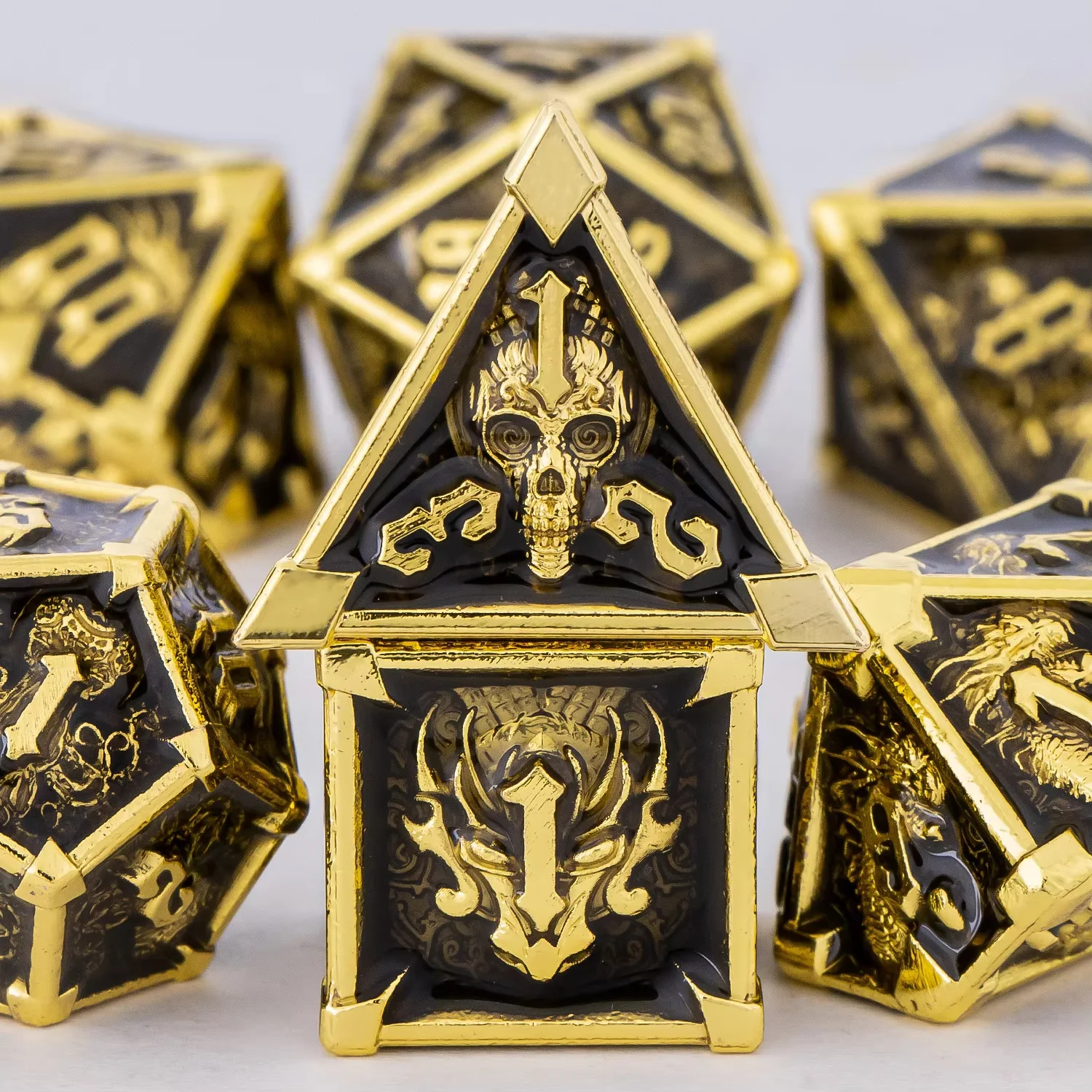 

Metal Dice Set D&D,7 die Metallic Polyhedral Dice Set,D20 D12 D10 D% D8 D6 D4 for Pathfinder MTG RPG Board Games