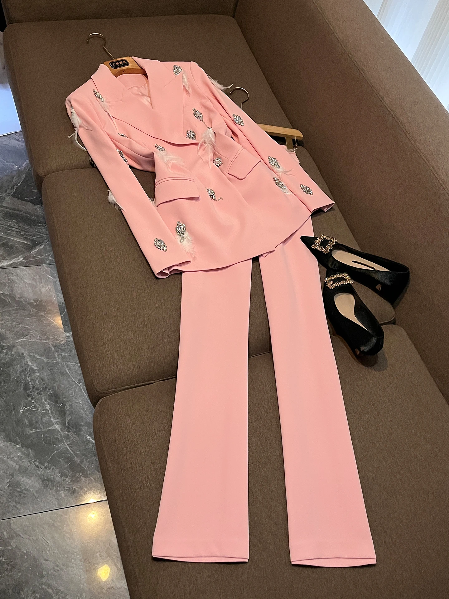 

Ele Slim Fit Women's Suit Set with Feathers Micro Flare Pants Spring 2026 Two Piece Set Polyester Material
