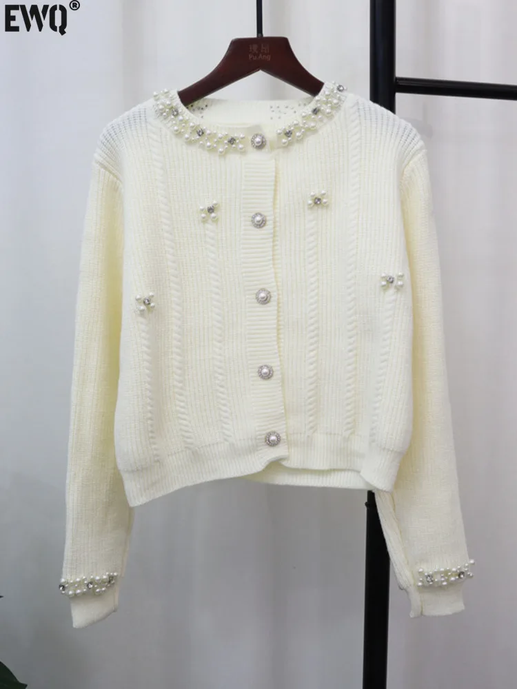 [EWQ] Sweet Casual Style Pearls Design Single Breasted Knitted Cardigan Sweater Beautiful Women Clothing 2024 Autumn New 16O1290