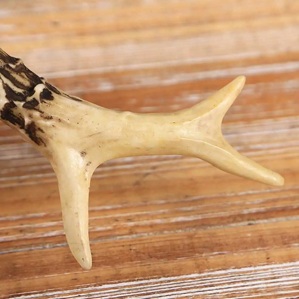 

Antler Bottle Opener Resin Creative Handle Convenient Easy Opening Tool Bottle Opener Lifter