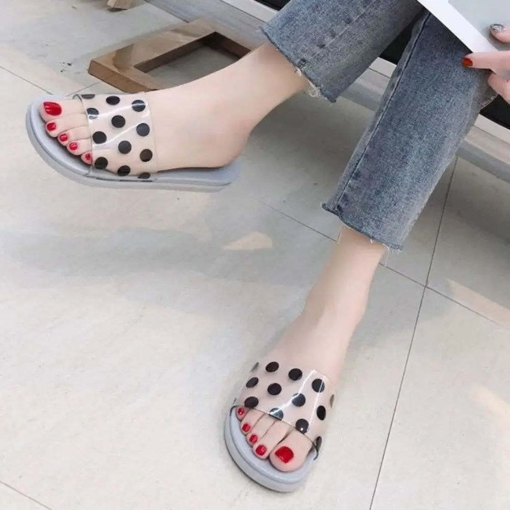 

Casual Soft Sole Dot Flats Slippers PVC Sweet Flat Bottom Slippers Beachwear Anti Slip Slippers for Women Beach