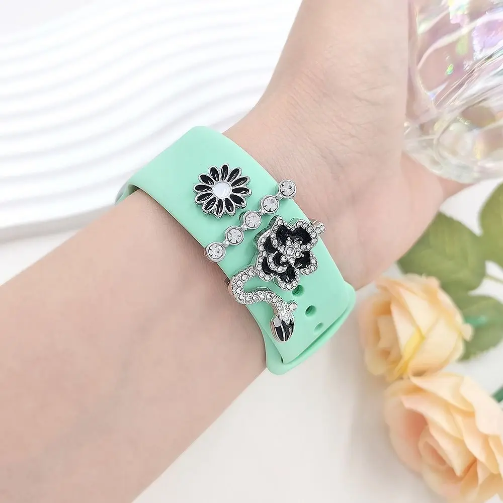 새로운 금속 시계 밴드 장식 팔찌 진주 다이아몬드 장식 반지 브로치 손목 벨트 매력 스트랩 액세서리
