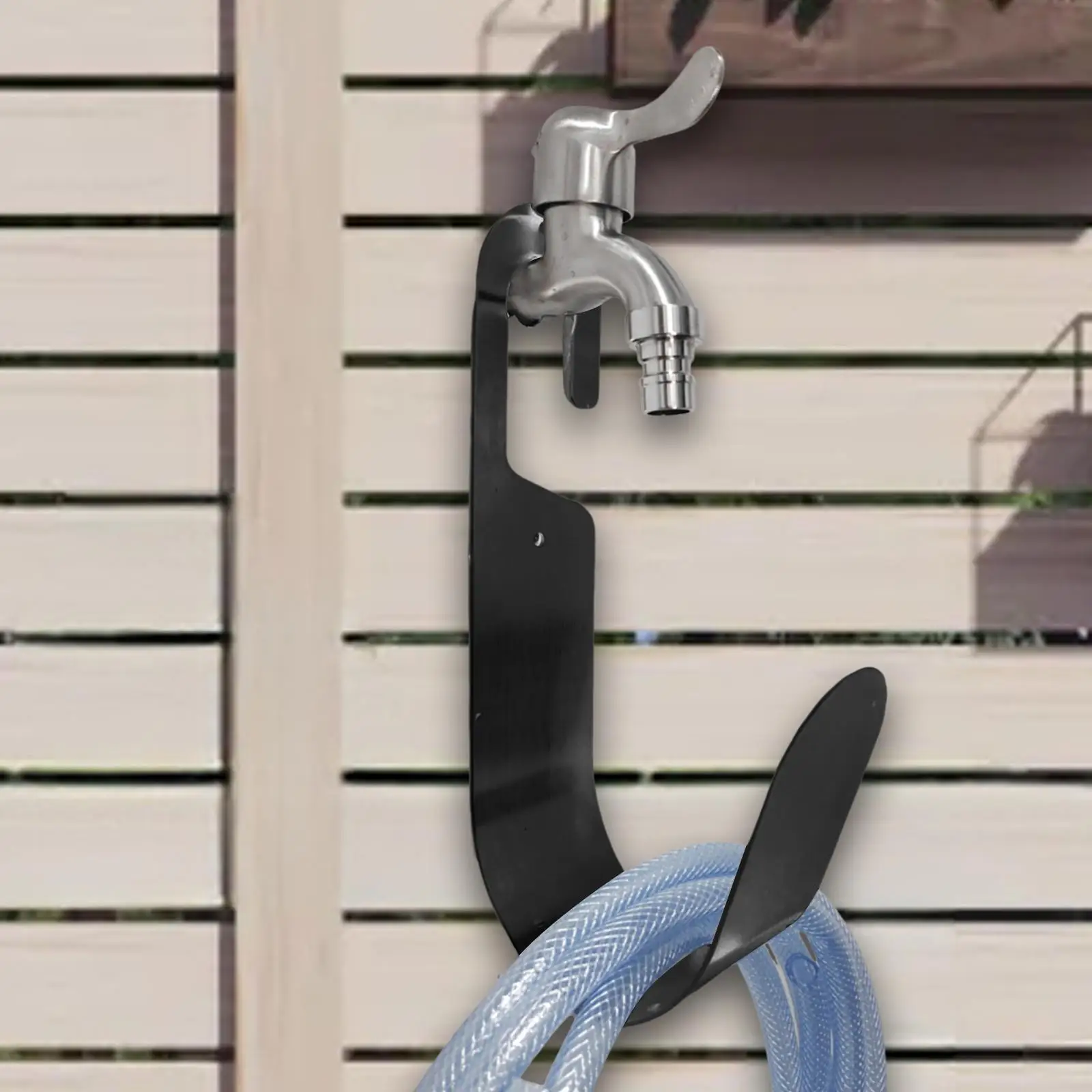 

Carbon Steel Garden Hose Hanger Wall Mounted Water Pipe Holder Rack for Garage or Backyard Storage