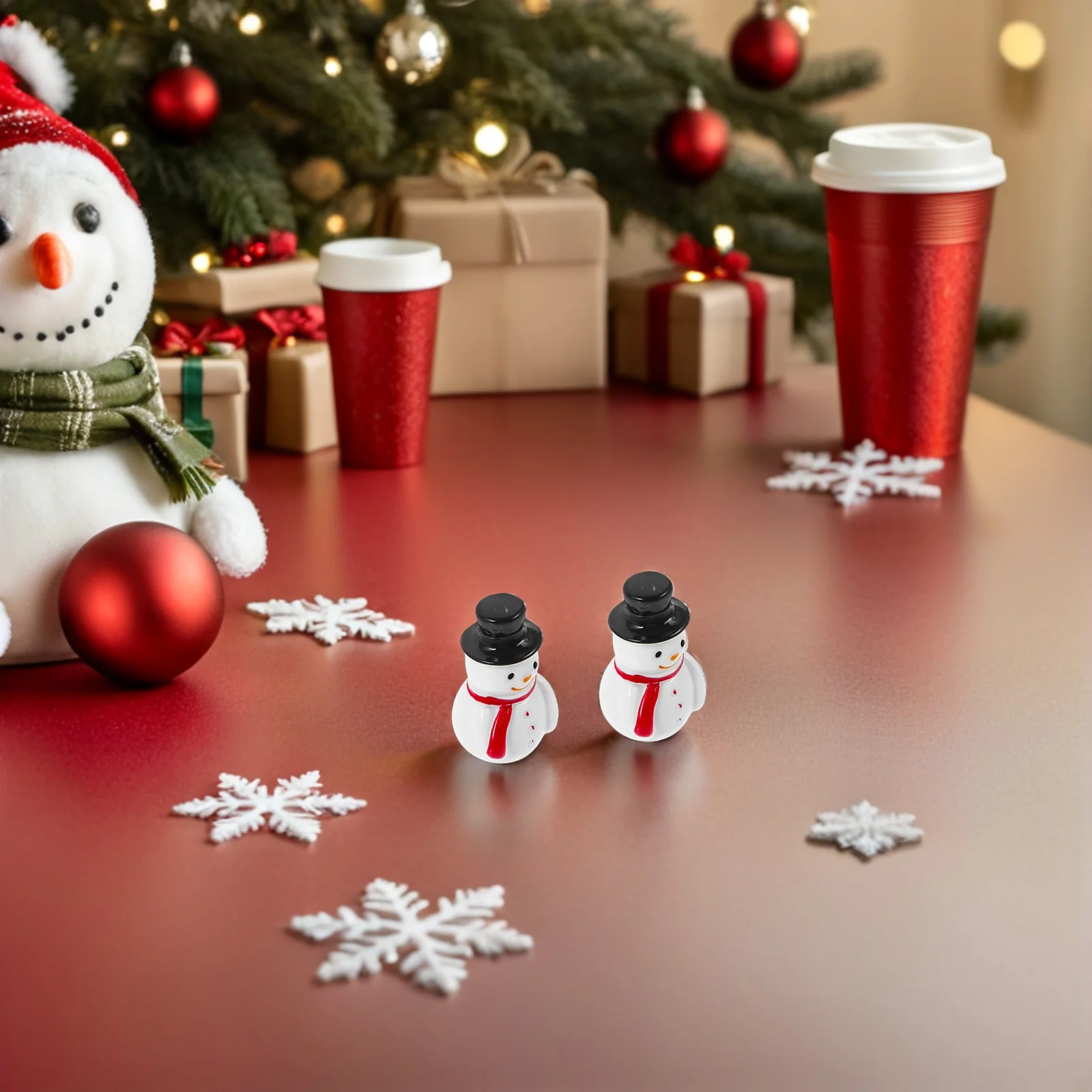 

100Pcs Mini Resin Snowman Ornaments Christmas Hats Tiny Resin Decorations DIY Snow Globes Fairy Garden Decorations