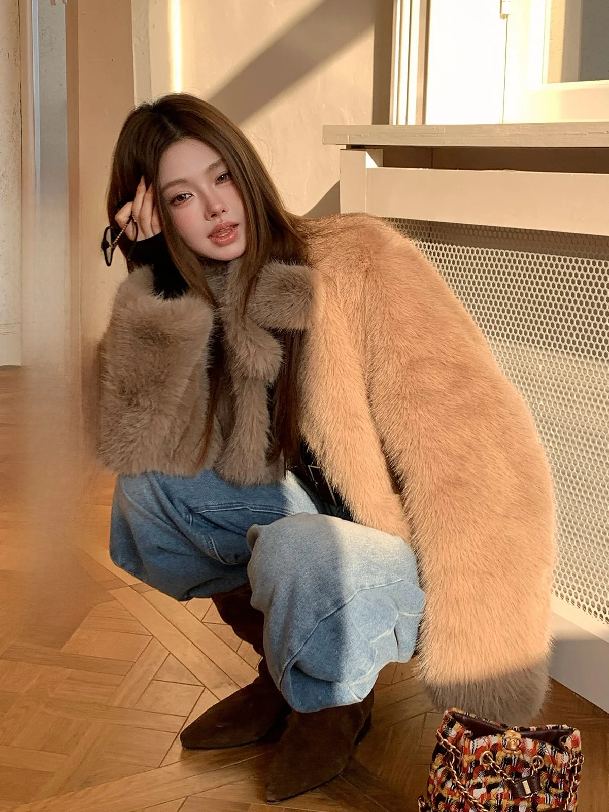 

IUIU Home Jingjia ort Loose Women's Fur Coat with Scarf Light Peach Color Eco-friendly Artificial Leather for Winter Anti-a...