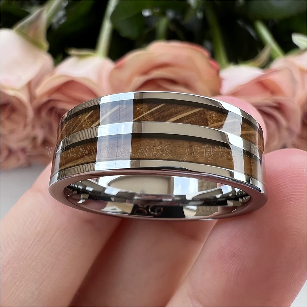 8 mm Herren- und Damenring, Wolfram-Ehering, Paar-Modeschmuck, Whiskyfass, Holzeinlage, poliert, glänzend, bequeme Passform – Detail 11