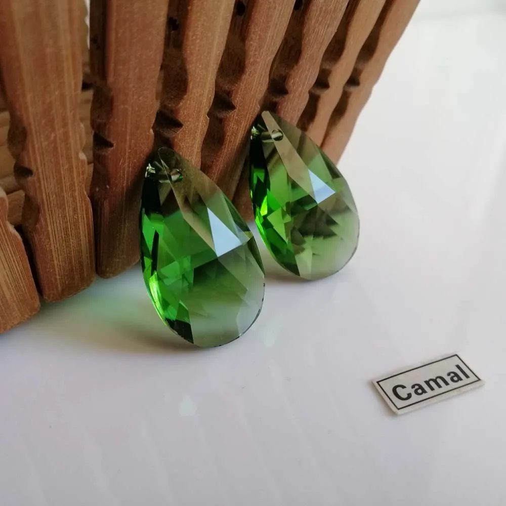 Camal 10 pçs 28mm malha verde forma gota prismas de cristal pingentes grânulo pendurado para joalheiro lustre iluminação da lâmpada casamento peças