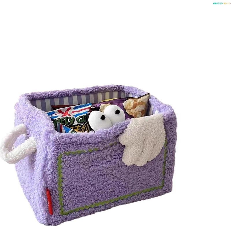 The little monster has the same plush storage basket, high-value toys, snacks, sorting and storage, cute sundries basket.