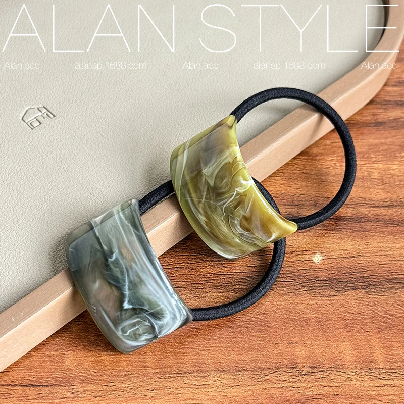 Korean Ins Style Textured Color Acrylic Scrunchies High Elastic Hair Ties for Women High Ponytail Premium Hair Accessory