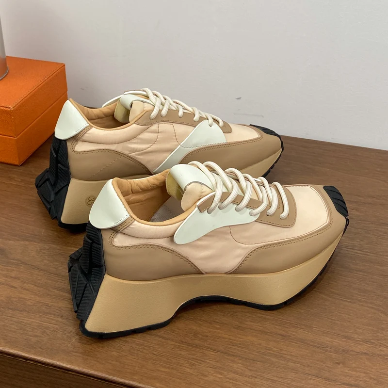 

2025 New Men's and Women's Hiking and Leisure Breathable Walking Shoes Men's Anti-Slip, Wear-Resistant, Durable Hiking Shoes