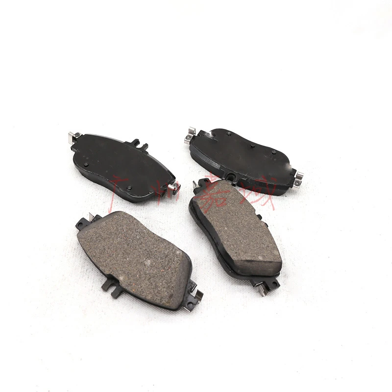 ceramic front Front Brake Pad For Mercedes Benz W246 W176 C117 X156 X117 A180 A260 B180 B260 CLA180 CLA200 CLA260   0004203002