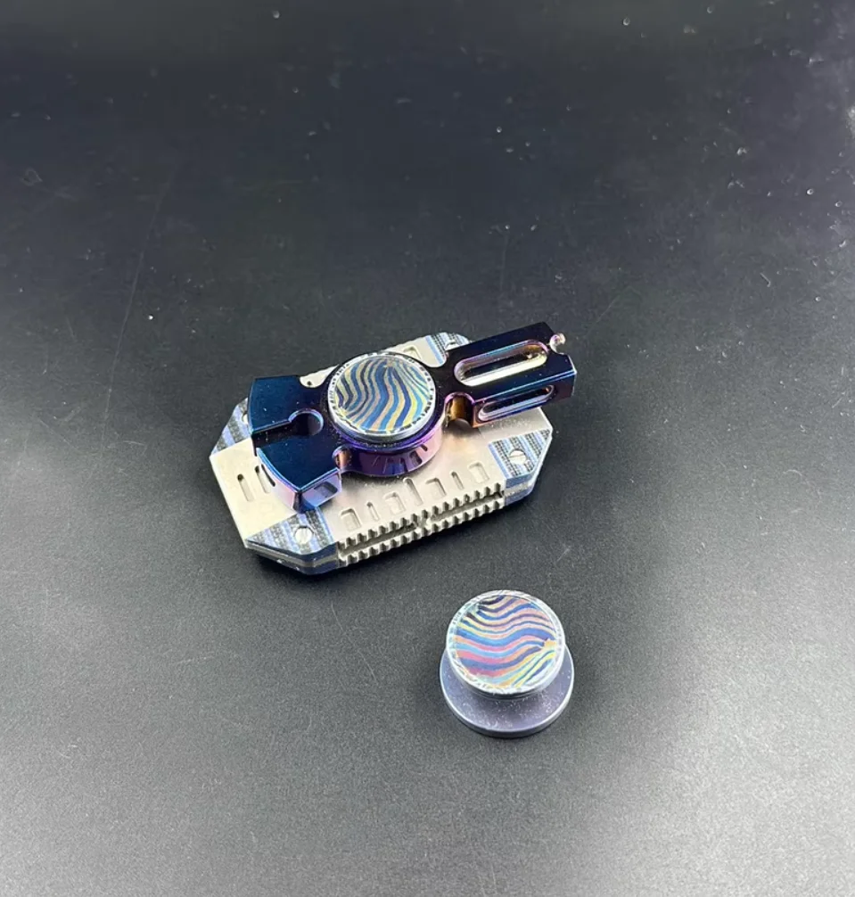 Used EDC Yanhuang Chariot Fingertip gyroscope Decompression toys