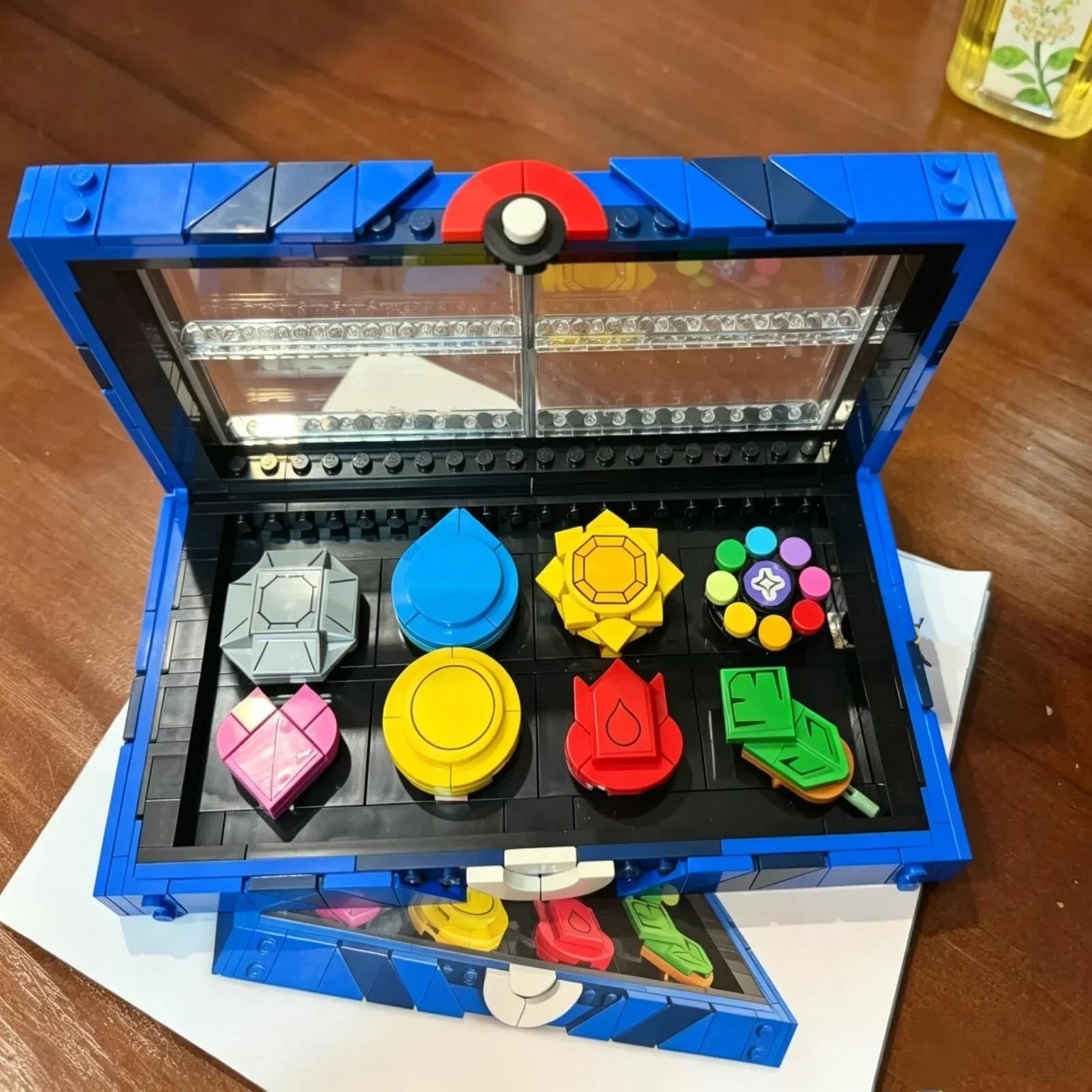 Sammlermodell Beliebte Anime-Bausteine Kanto-Region Abzeichen DIY Kreative Montage-Bausteine Spielzeug Geburtstagsgeschenke
