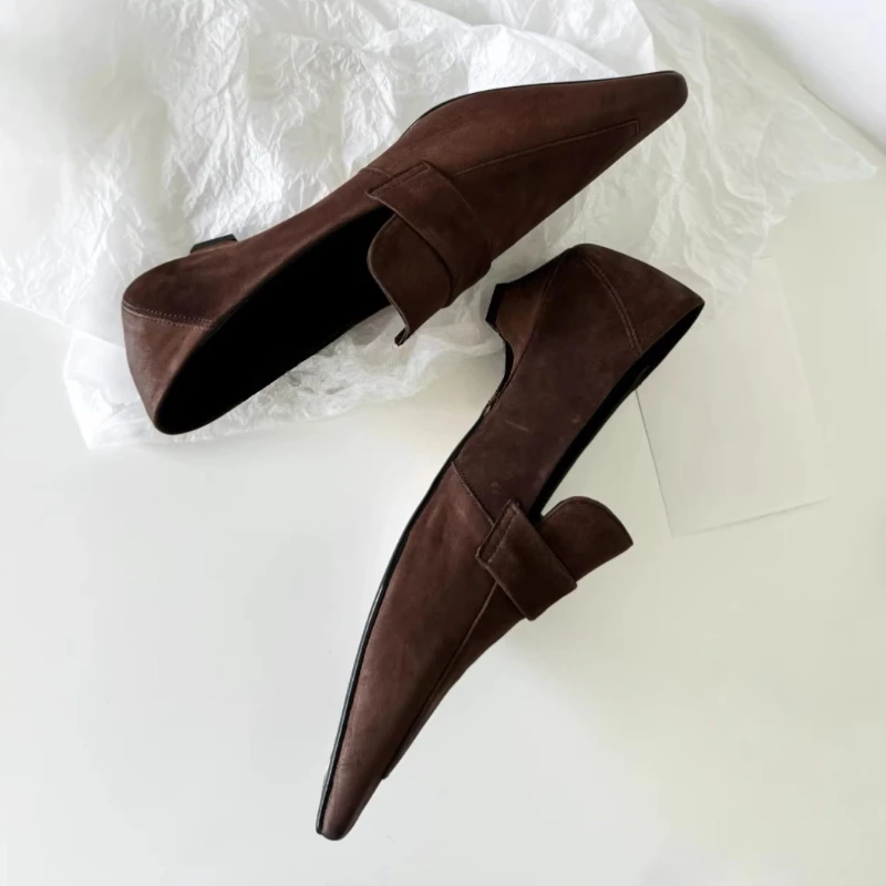 

Женские лоферы с острым носком на низком каблуке, весна 2026, элегантные туфли без застежек, дизайнерские, для вечеринок, женские туфли для стриптиза