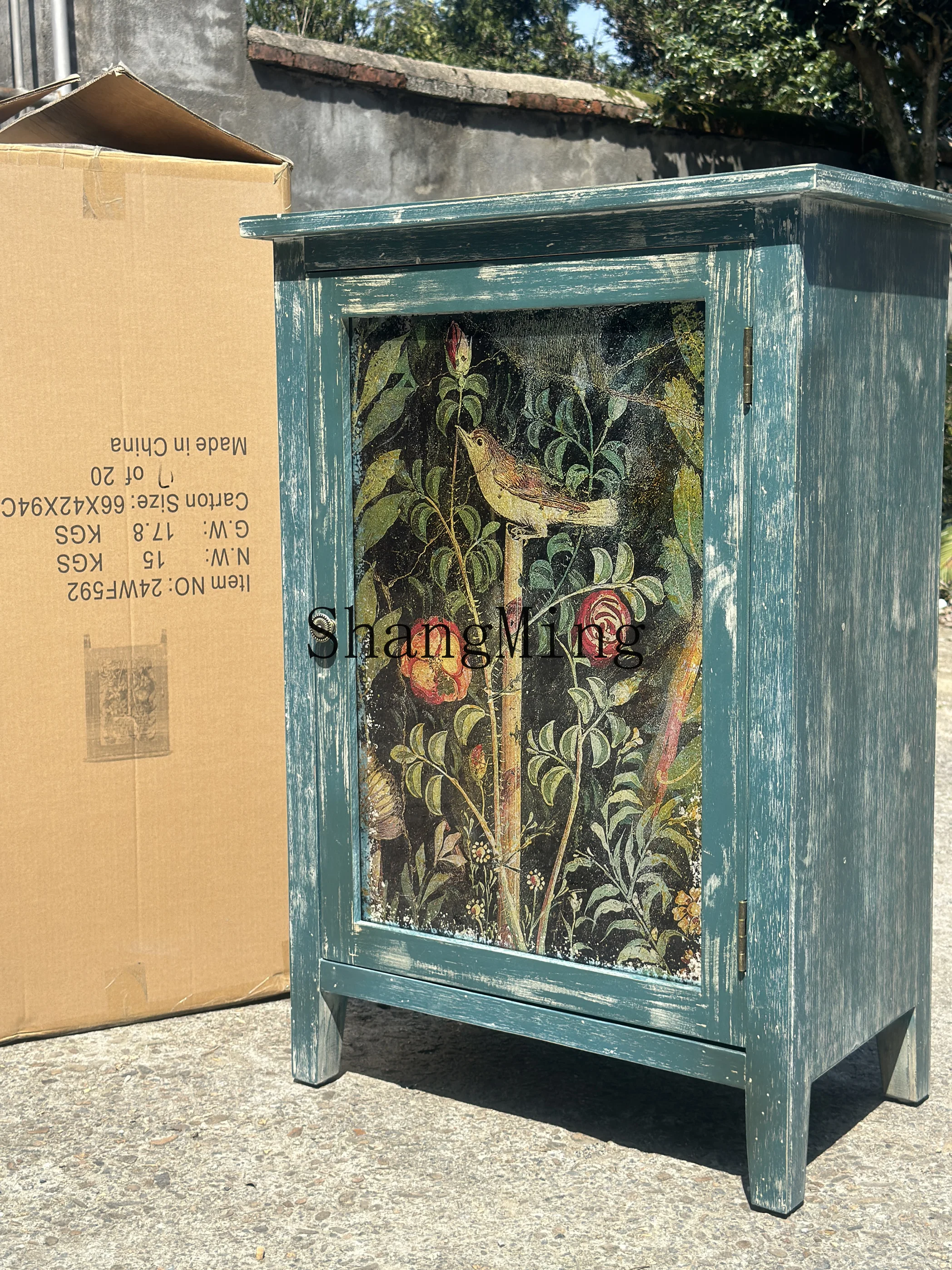 FGgood-looking  country style furniture wooden retro old craftsmanship mirror flower and bird cabinet antique cabinet